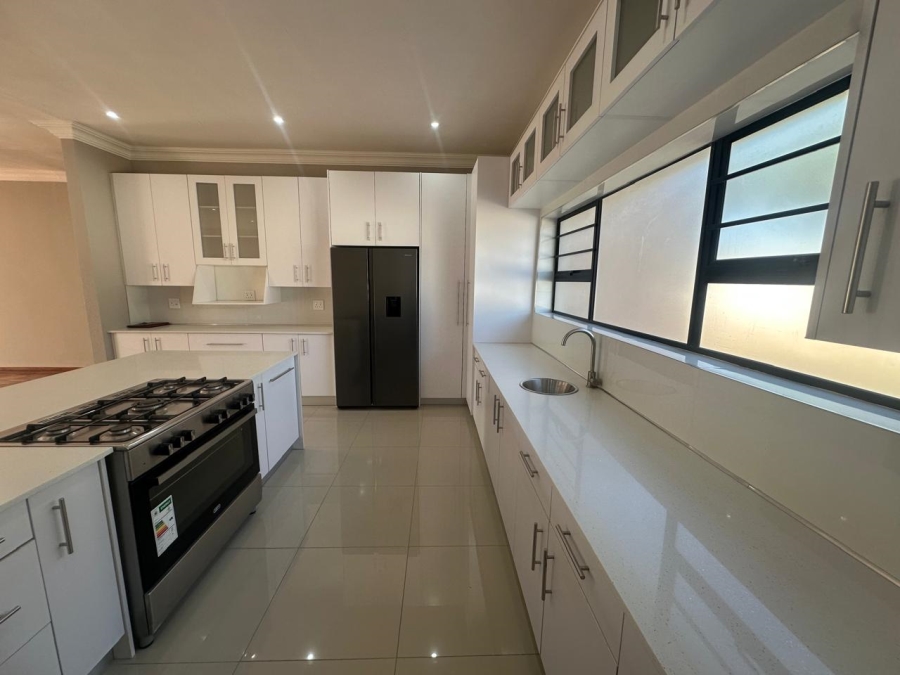 4 Bedroom Property for Sale in Bothasrus Eastern Cape